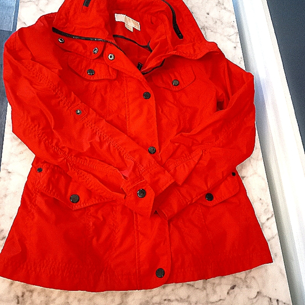 Michael Kors Rain jacket coat with hidden hood XS petite